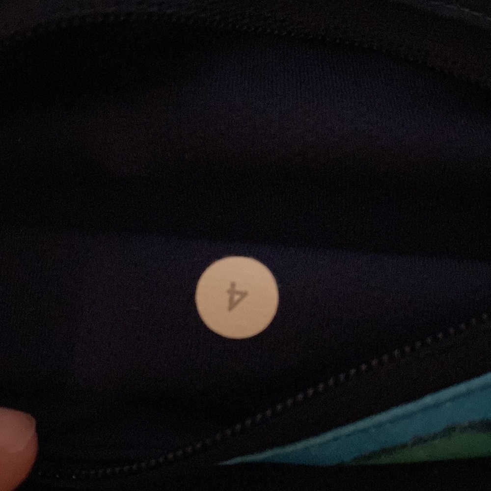 Lululemon leggings - Picture 3 of 3